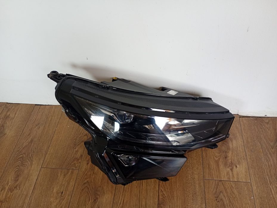 Far dreapta Skoda kodiaq full led facelift cod 566941036A