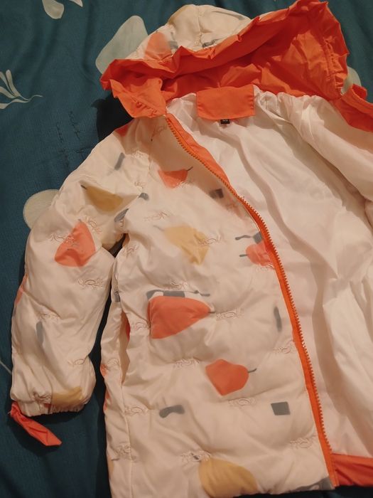 Куртка на девочку