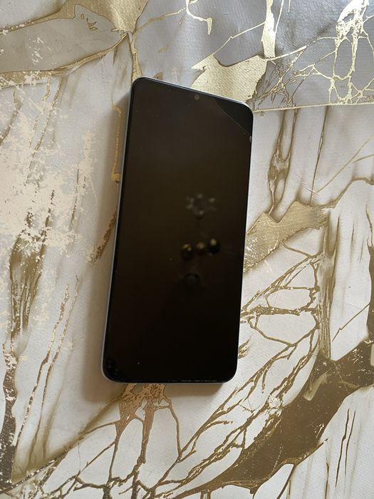 продаю Realmi note 60