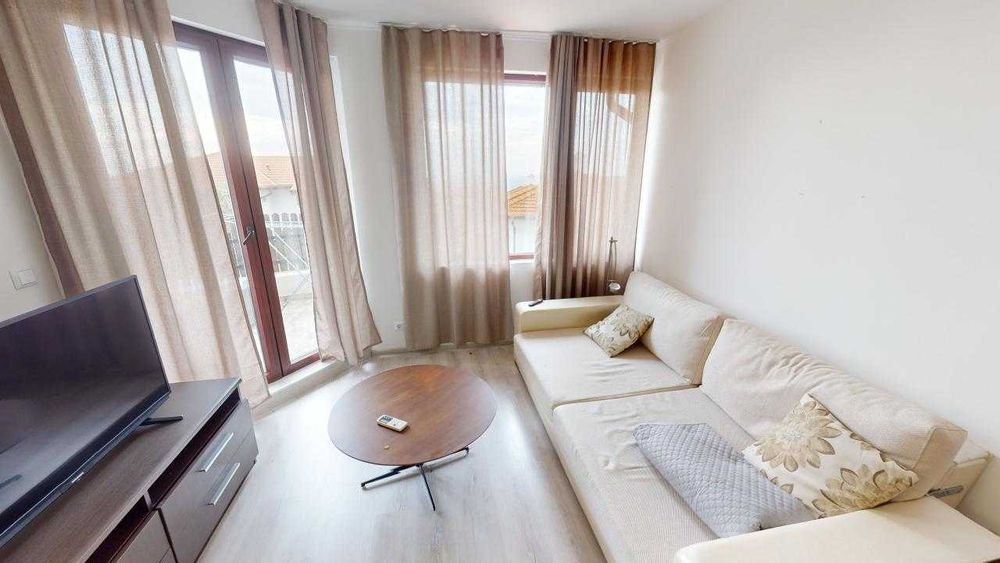 Продава се Тристаен апартамент в с. Кошарица, Област Бургас - 94 кв.м за 516 €/кв.м - Снимка #1