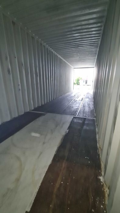 SPACEHUB - depozitare in containere maritime de 12 m, self storage