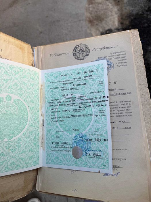 SHAHAR MARKAZIDAN 1.5 SOTIQLI hovli sotiladi  #a705