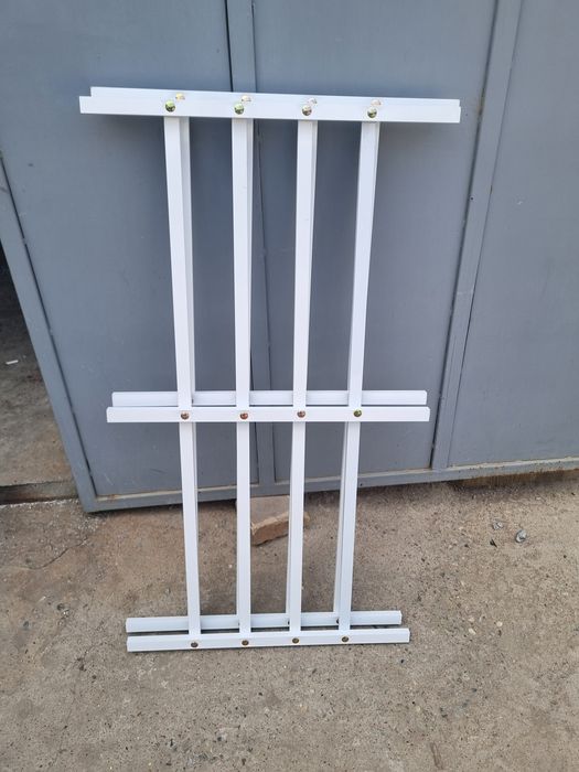 Маскитные сетки и решётки