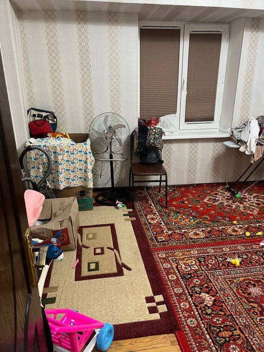 Сотилади 1/4/4 Коракамиш 2/4