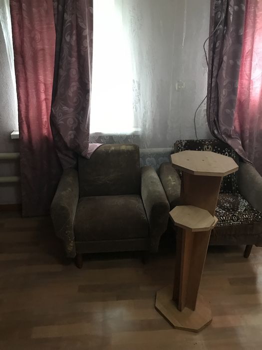 Сервант, диваны, кресла шкаф