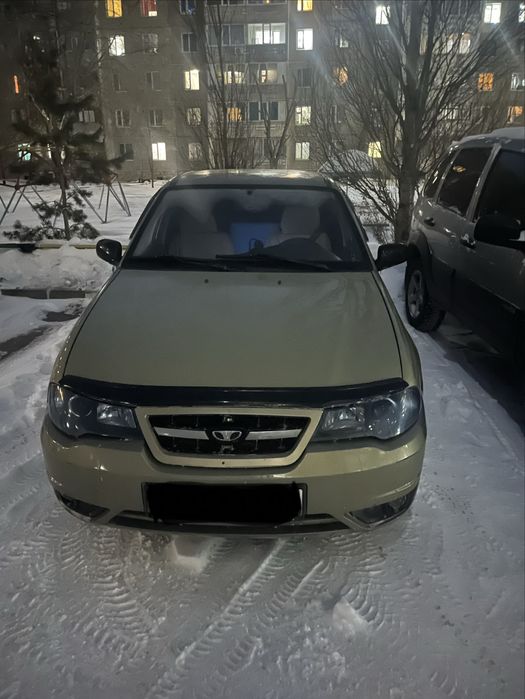 Продам нексия  2