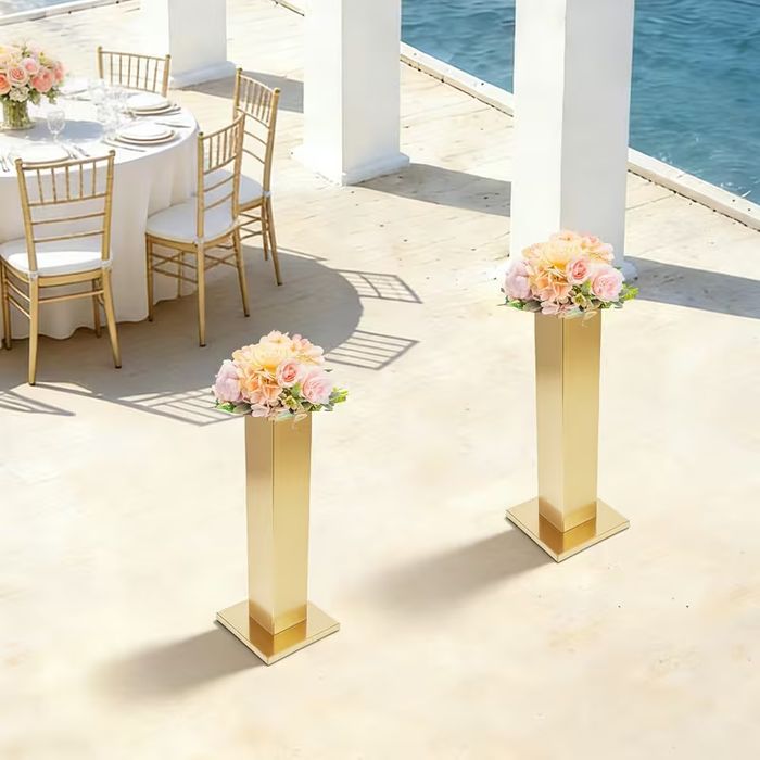 Златна колона масичка за арка за торта или цветя