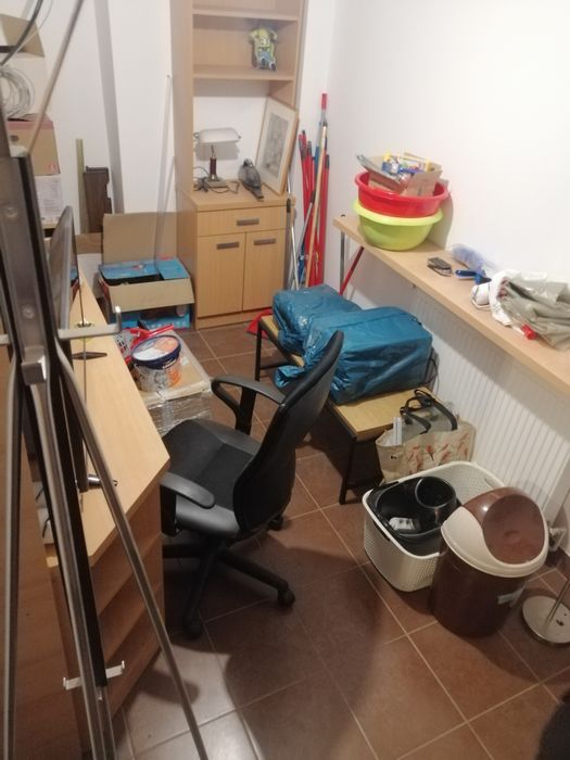 Donație, mobila birou