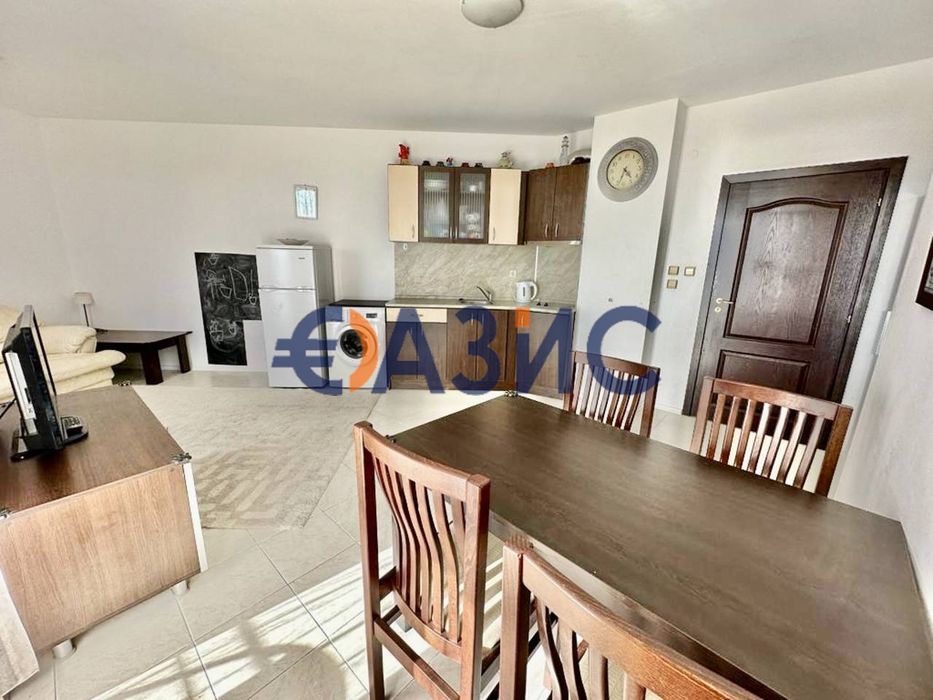Продава се Двустаен апартамент в Свети Влас - 69 кв.м за 1305 €/кв.м - Снимка #2