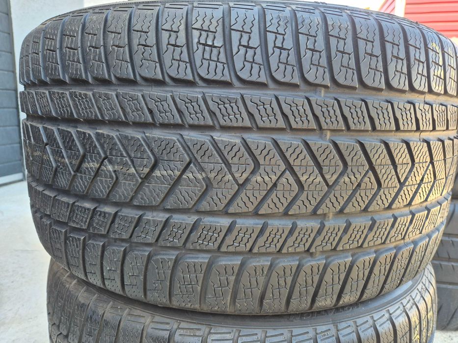 2 Anvelope M+S IARNA - 315/30/21 105V - PIRELLI Sottozero 3 - CA UNELE NOI - DOT 2020 !