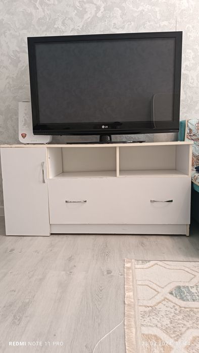 Тумба под телевизор