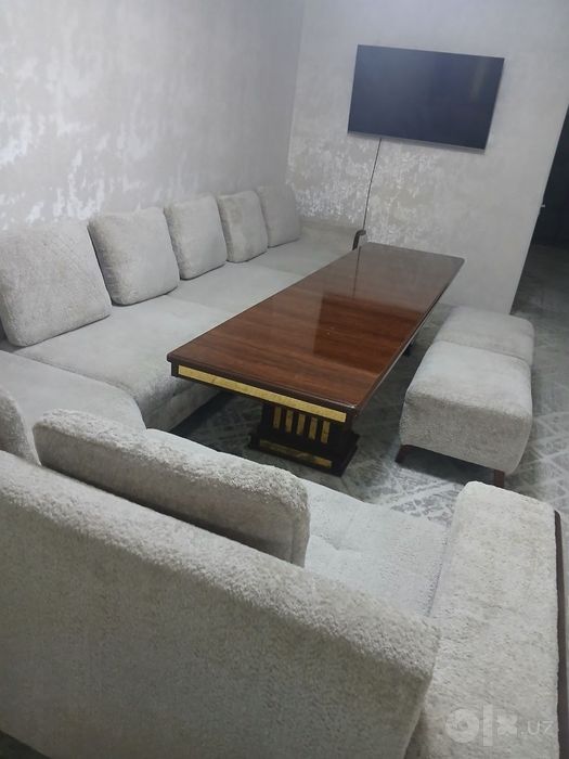 Ugolok sotiladi.