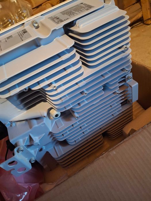 Нов Соларен инвертор Huawei 8kw