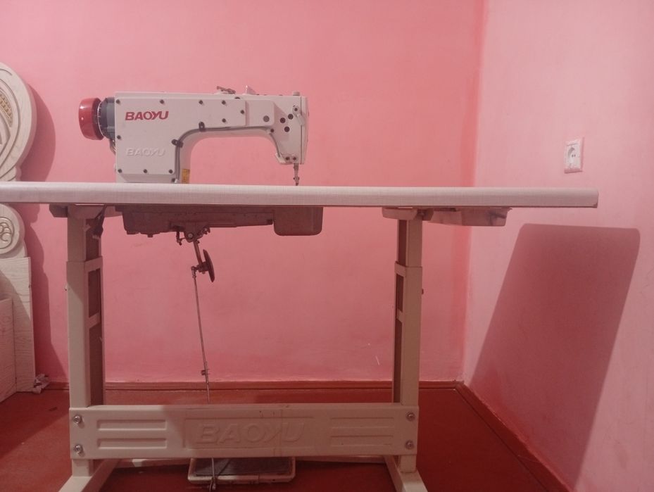 Baoyu tikuv mashinasi