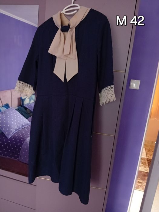 Vând rochii de ocazie