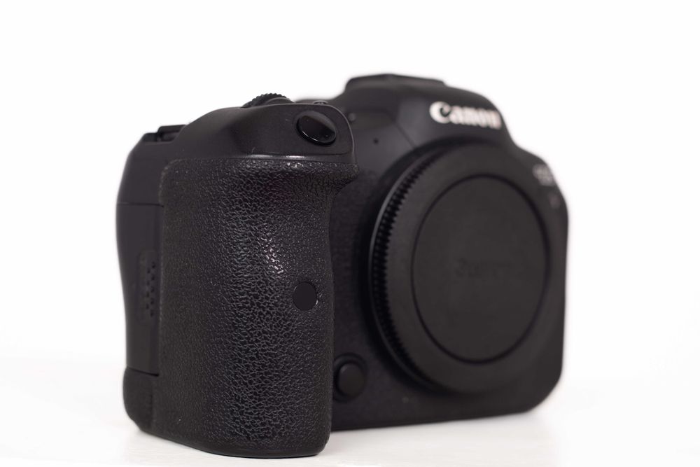 Фотоапарат Canon EOS R6
