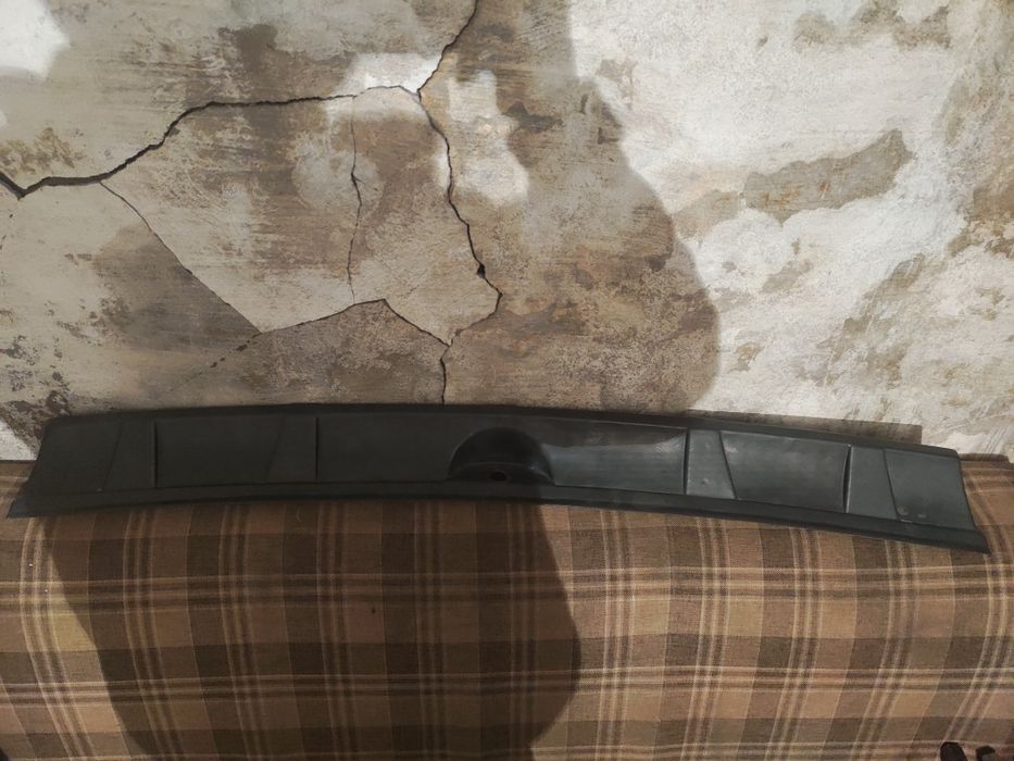 Продается спойлер ваз лада