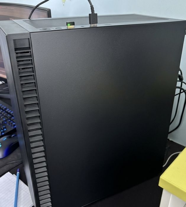 Gaming компютър с гаранция! RTX3060TI, Ryzen 5500, 16 GB RAM