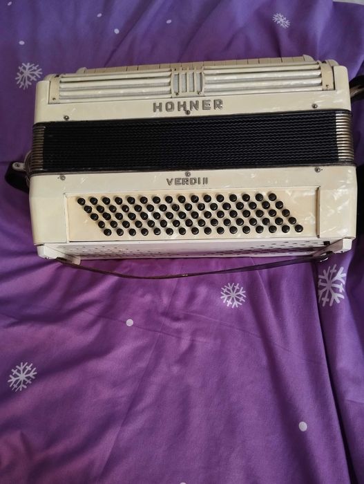Acordeon Hohner Verdi 2 vergea bandon 8/80 in perfecta stare