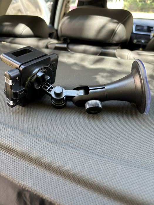 Suport telefon si tableta auto