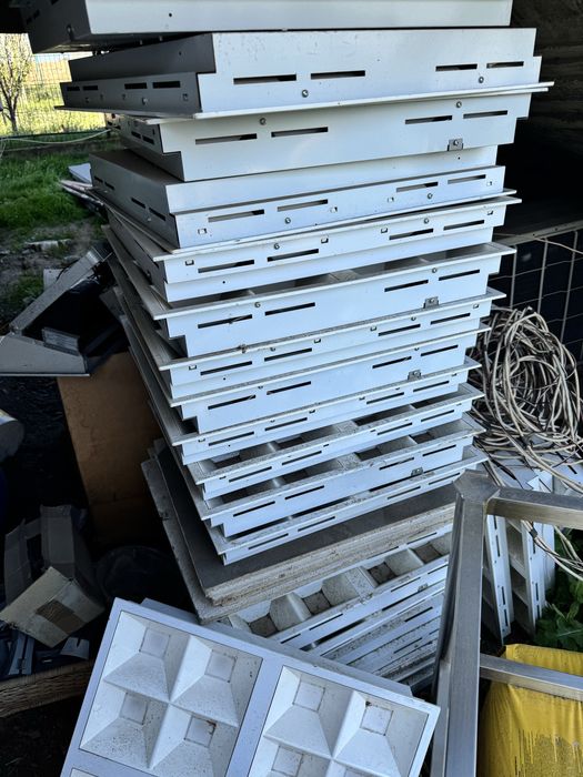 Corp iluminat de vanzare