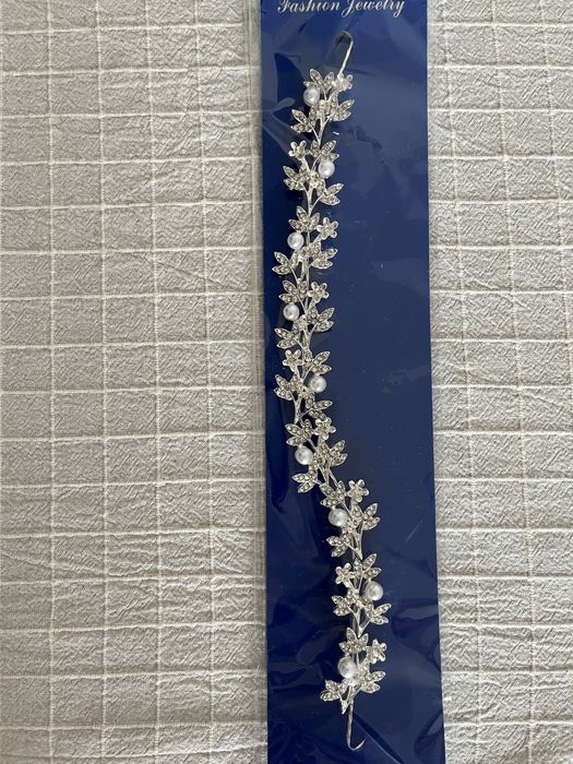 Rochie mireasa ca noua+voal+diadema