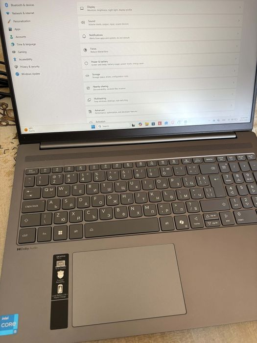 Лаптоп Lenovo idePad