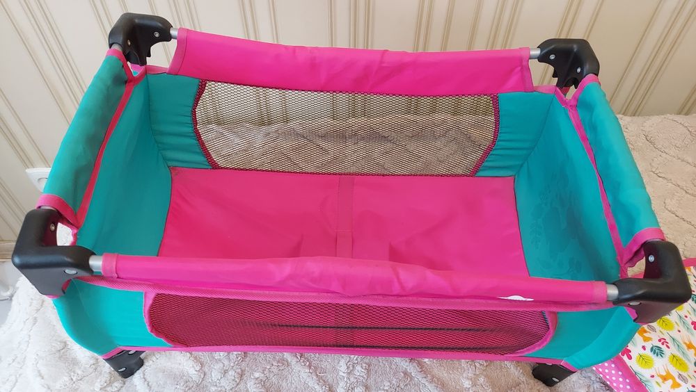 Кровать-манеж для куклы