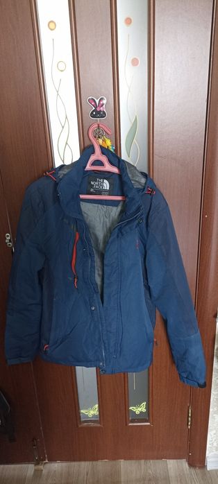 Продам подростковую одежду