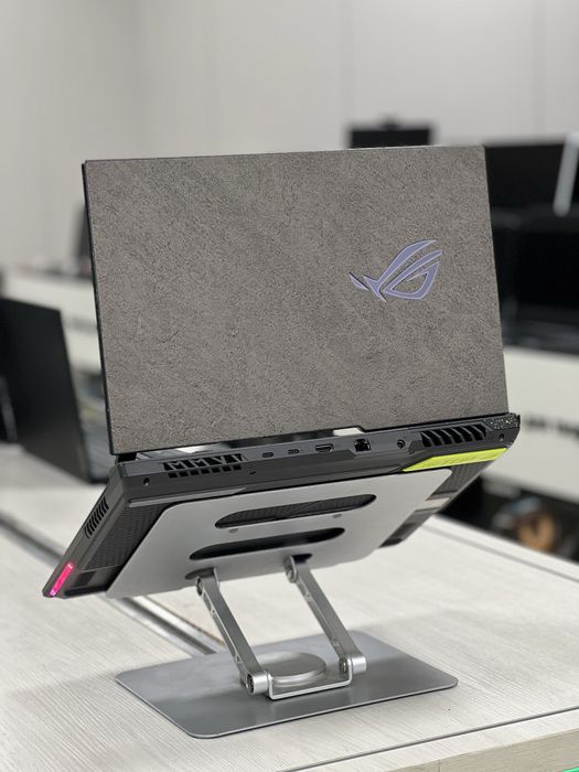 игровой ASUS ROG | Ryzen 7 6800H | RTX 3050