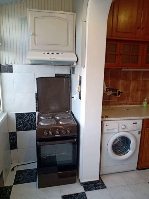 Дава се под наем Тристаен апартамент в София, Западен парк - 65 кв.м за 520 € - Снимка #2