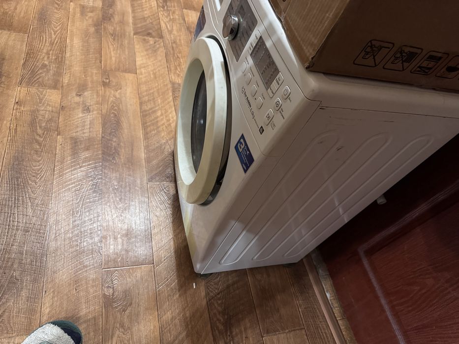 Стиральная  машина samsung