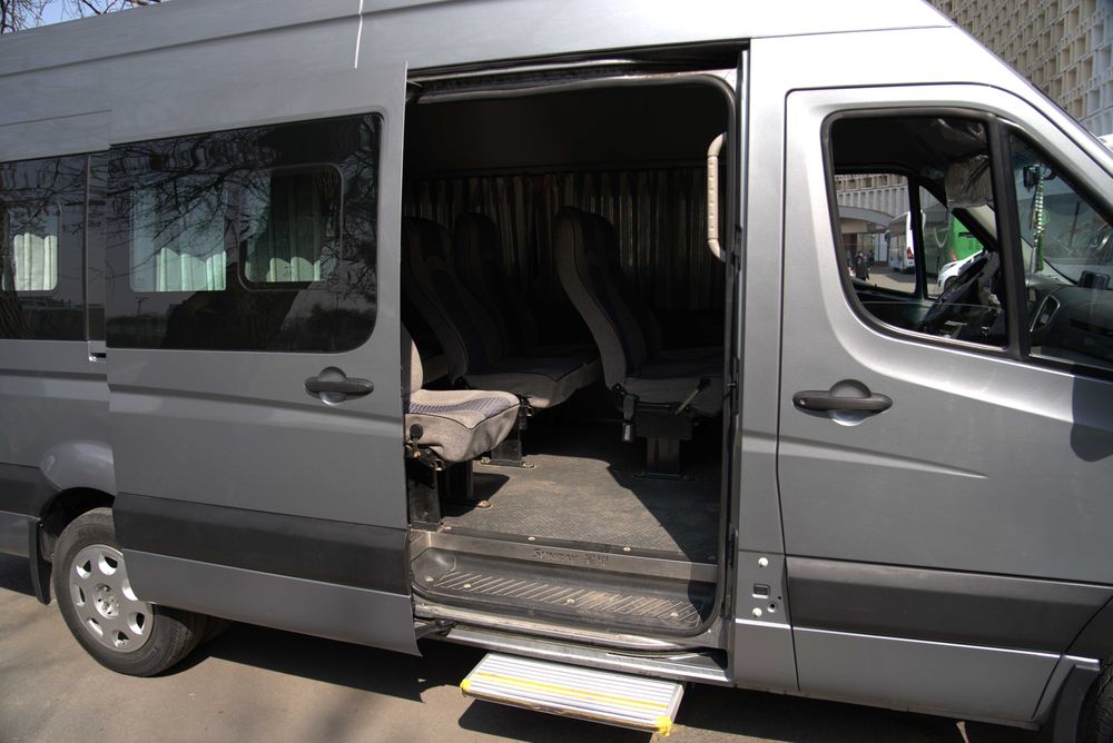 JAC 20 ўринлик мест поездка в горы Хумсан, Чимган, Чарвак