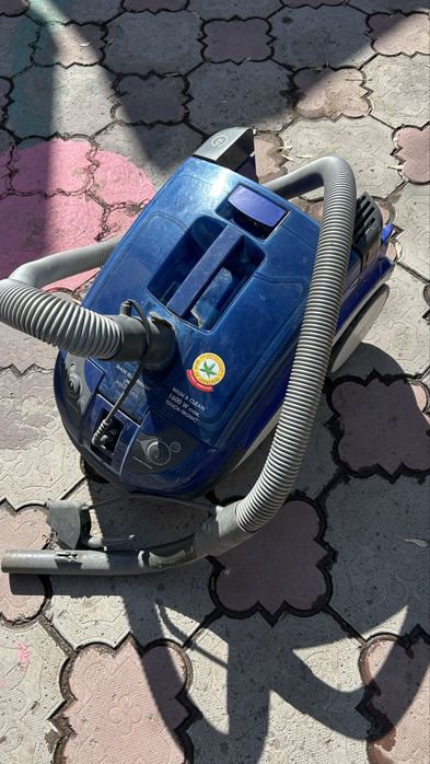 Пылесос Tomas на запчасти