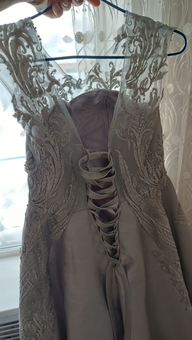Продам вечернее платье