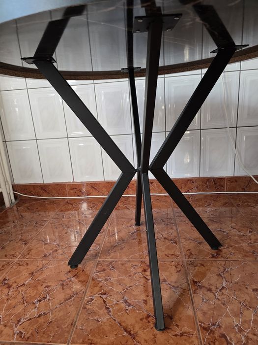 Masa bucatarie cu blat din PAL,  stil marmura neagra,