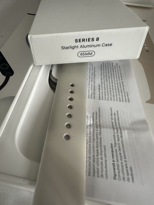 Apple watch seria 8 Starlight Aluminium