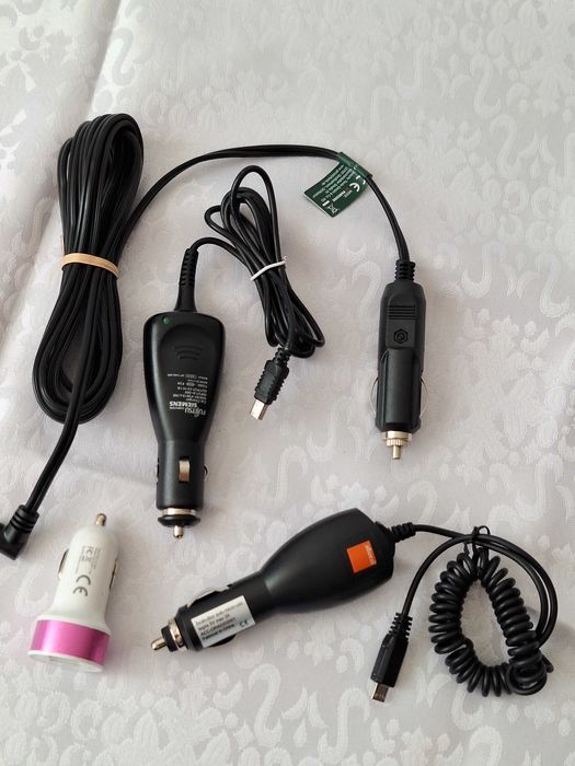 Incarcatoare auto modele diferite
