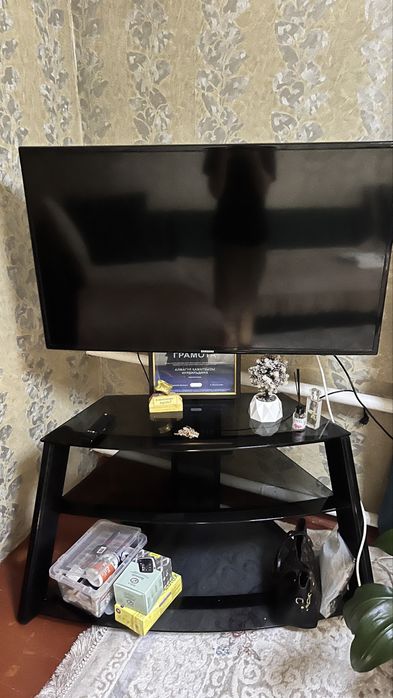 Телевизор подставка