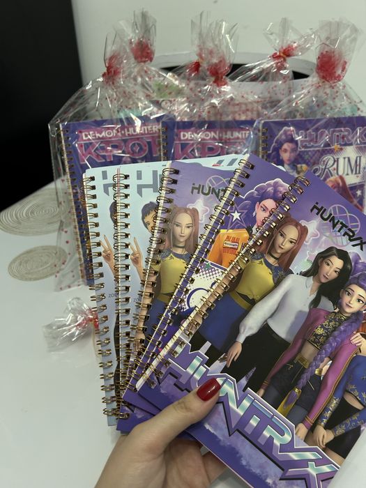 Концелярия для детей в наличии