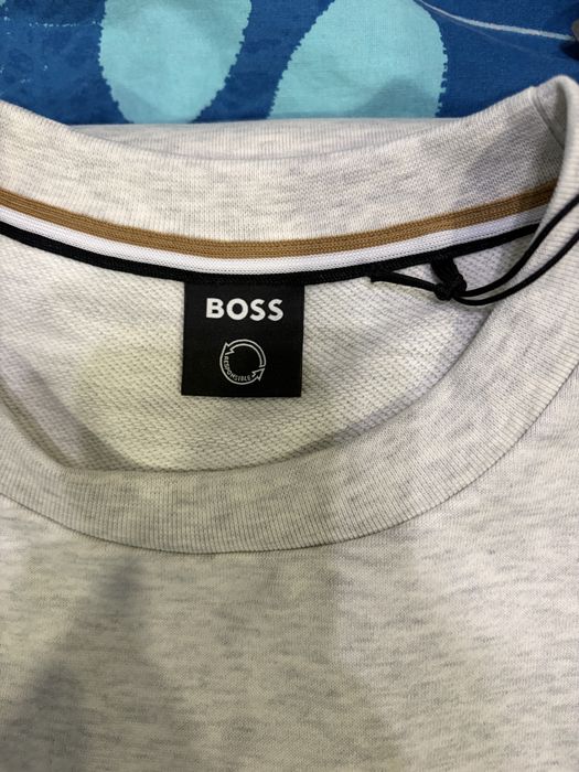Блуза на Boss с дълъг ръкав S