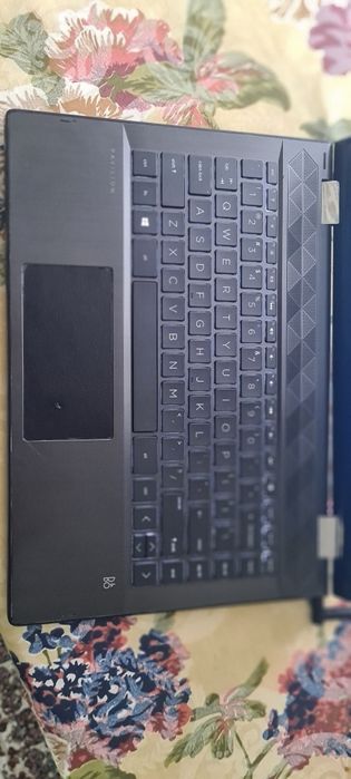 Hp notebook DDR4 128gb ssd sotiladi