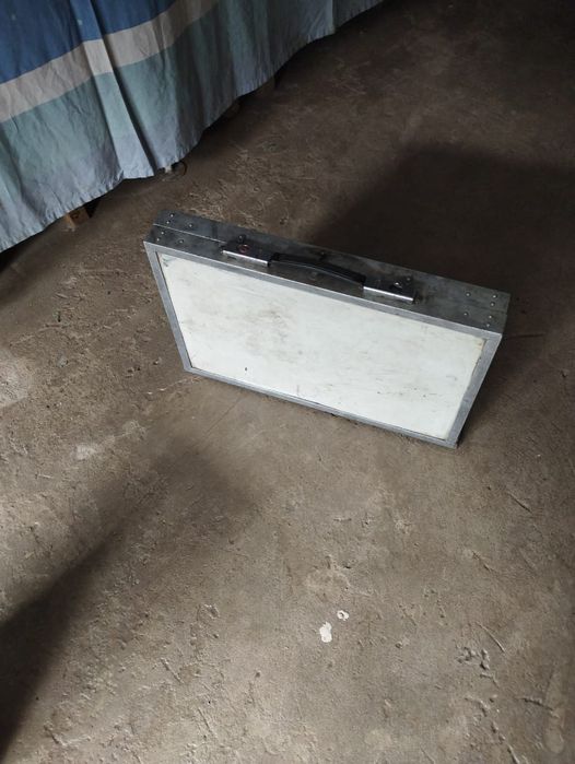 Складной столик для природы