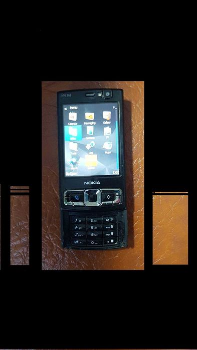 Vand nokia n95 8gb in stare foarte buna- ca NOU !!!