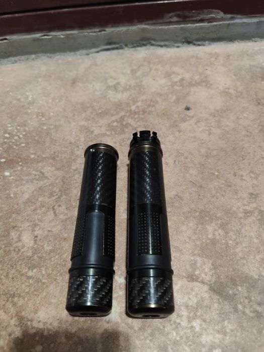 Карбонови ръкохватки Rizoma