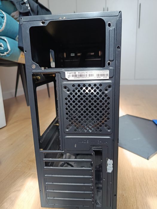 Корпус для ПК в хорошем состоянии