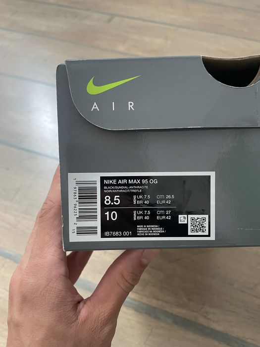 Чисто нови оригинални маратонки Nike Air Max 95 OG(номер 42)