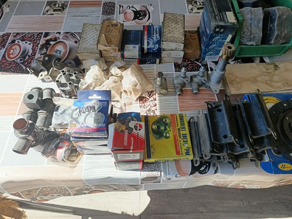 Продам запчасти москвич
