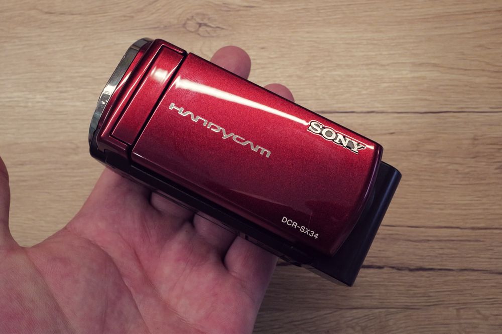 Camera video Sony Handycam DCR-SX34 Zeiss lens 4GB touchscreen CCD Superba