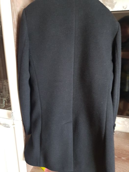 Продается мужское пальто